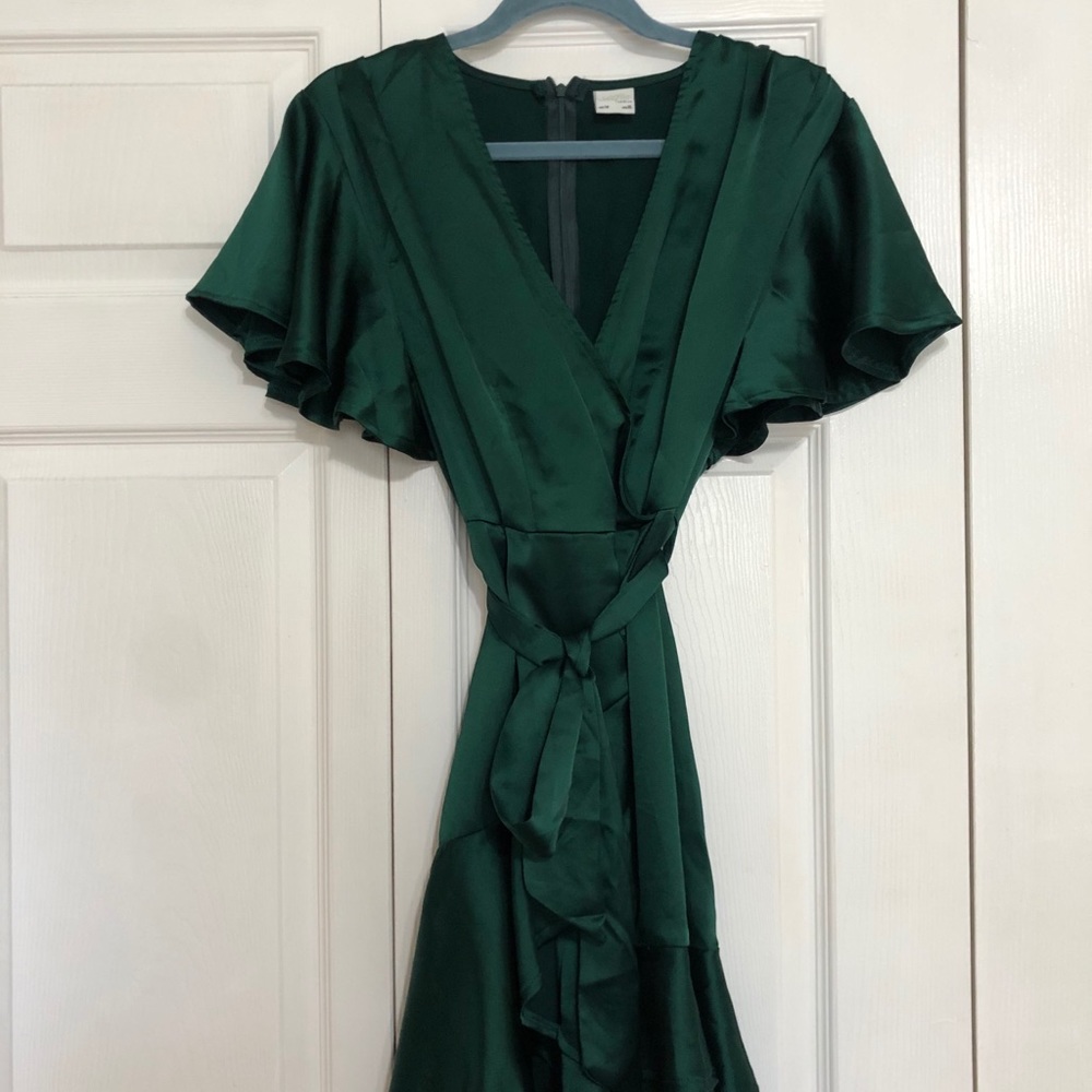 Satin Green Dress- Selfie Leslie